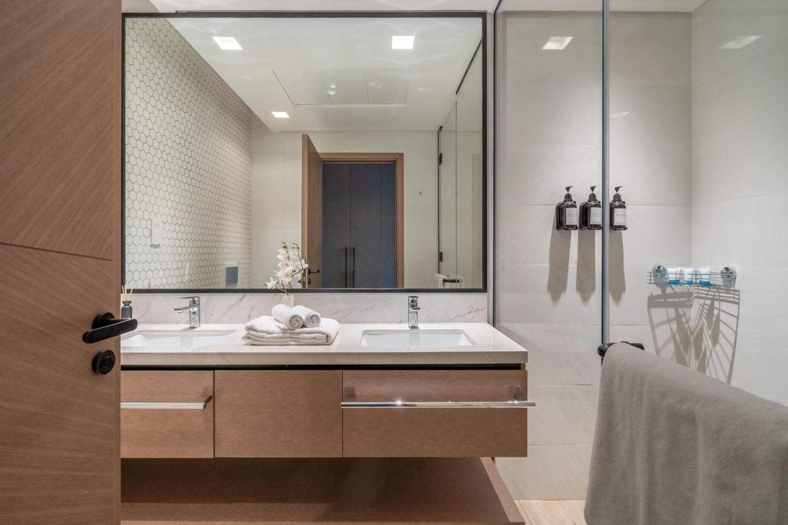 Apartment Guetready - Upscale Living At Palace