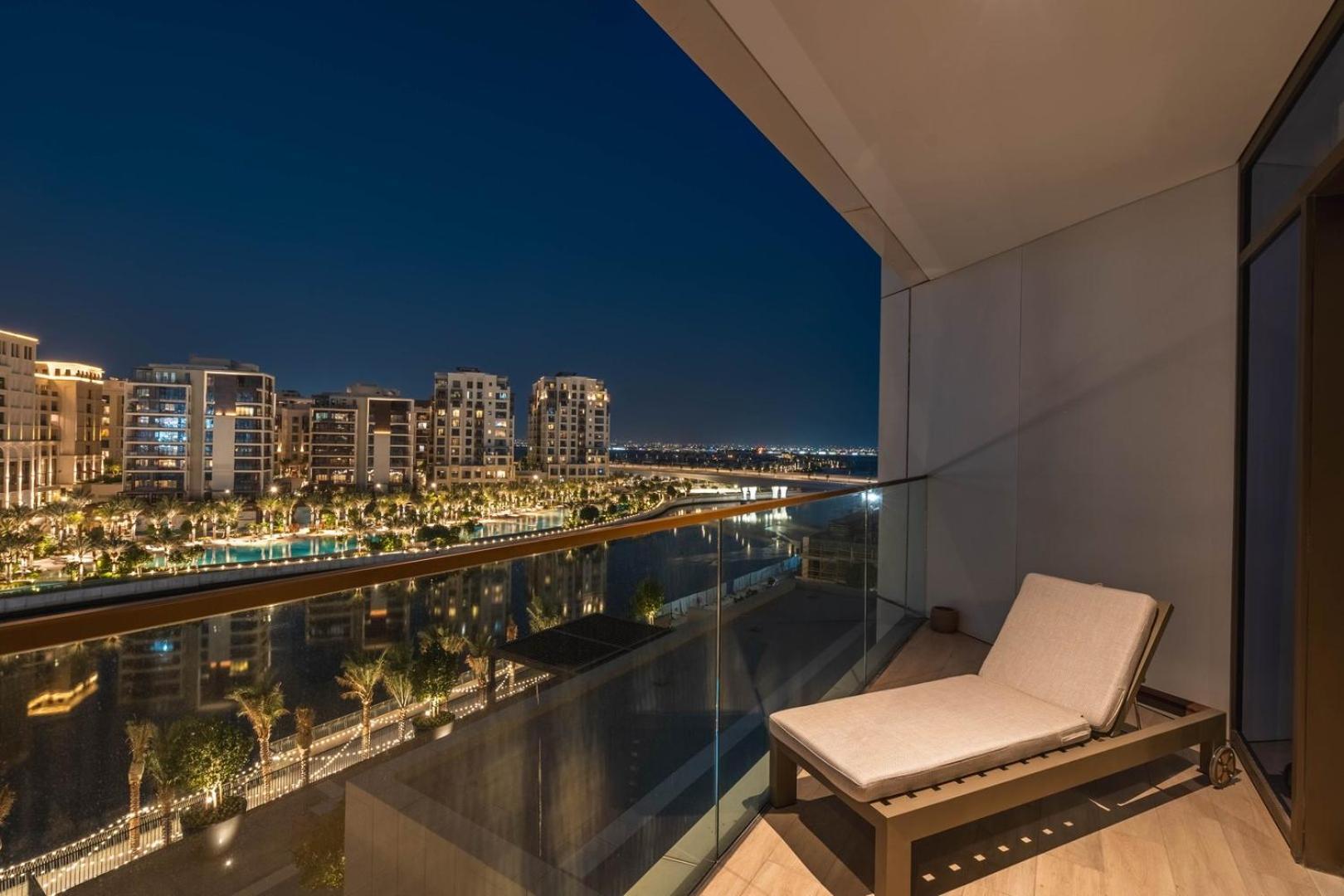 Guetready - Upscale Living At Palace Apartment Dubai